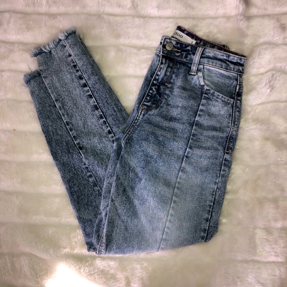 Fashion Nova jeans
